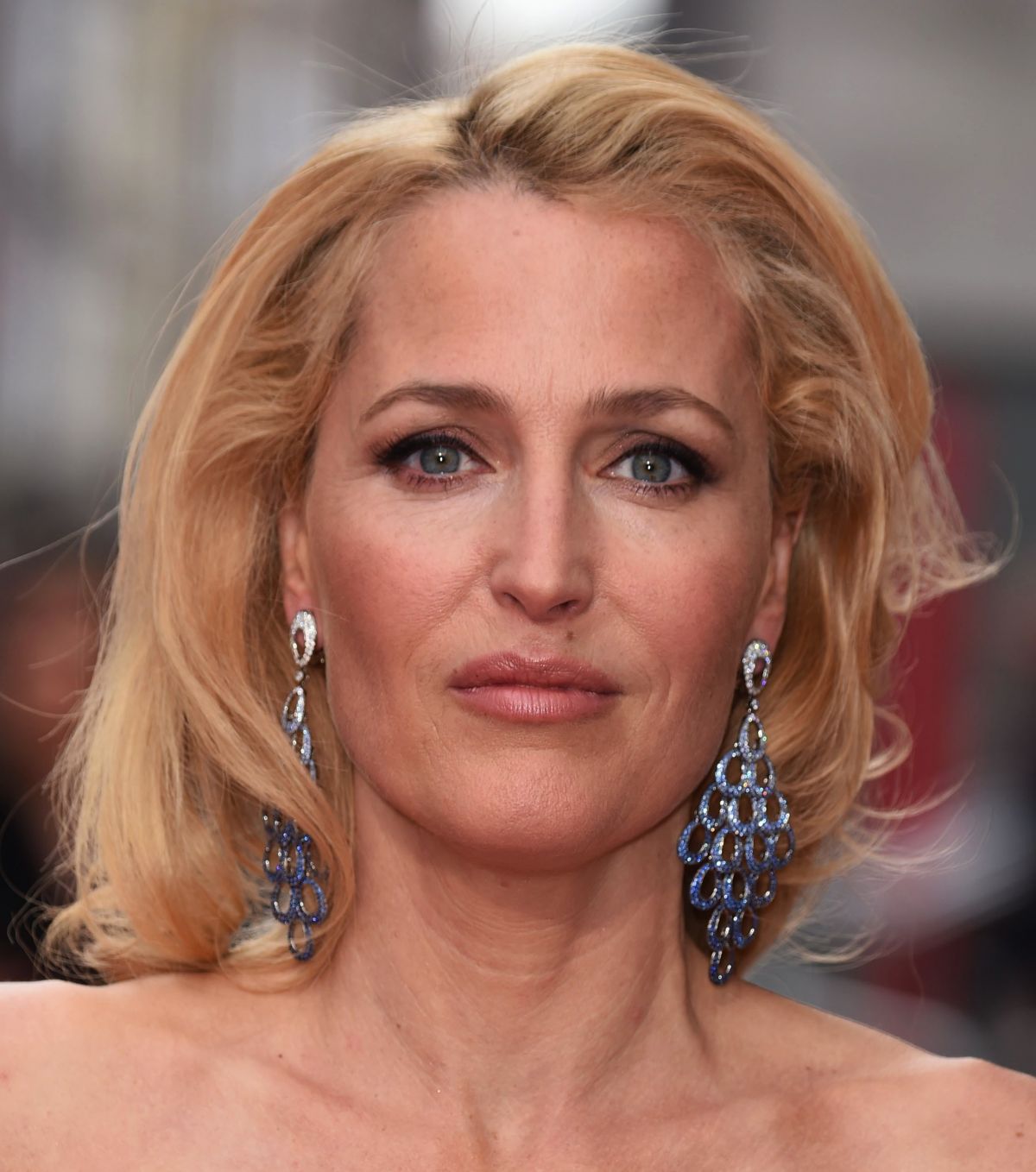 Gillian Anderson 670